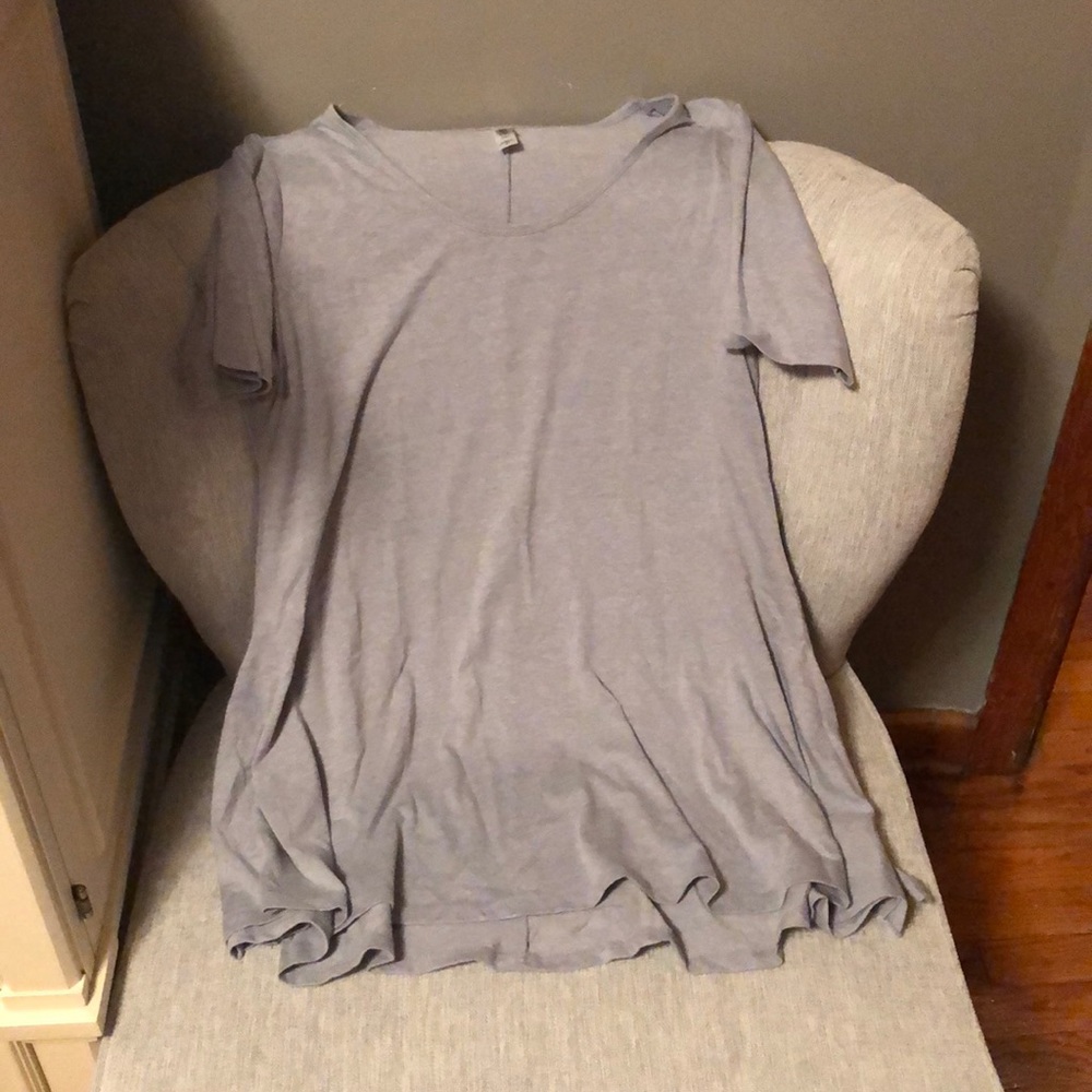LulaRoe T-shirt